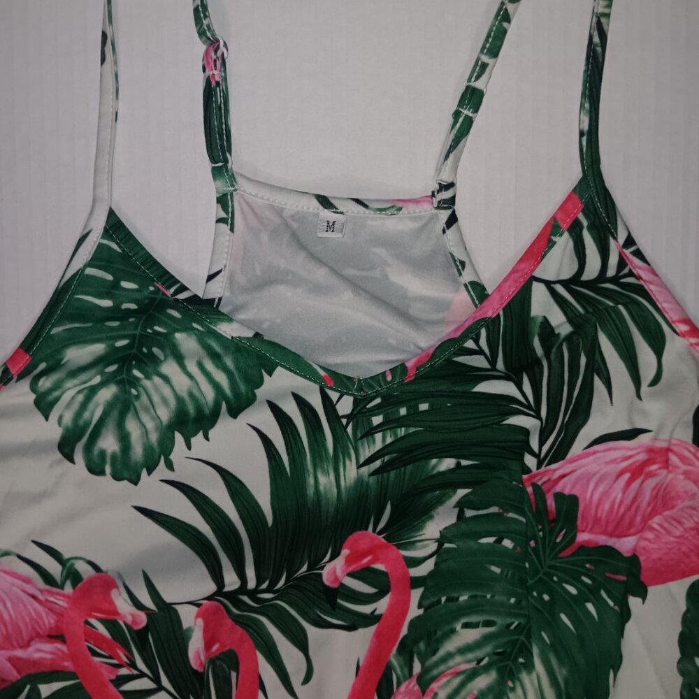 WOMEN'S FLAMINGOS TROPICAL LEAVES POCKET ROMPER - Picture 2 of 12
